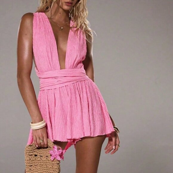 Pink Women's Vacation Textured Strap Backless Bowknot Strap Beach Resort Romper - Picture 1 of 8